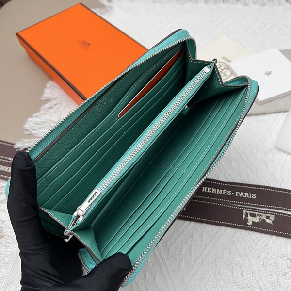 エルメス財布コピー着用イメージ